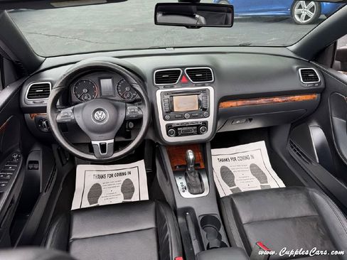 Used 2012 Volkswagen Eos Lux image 21