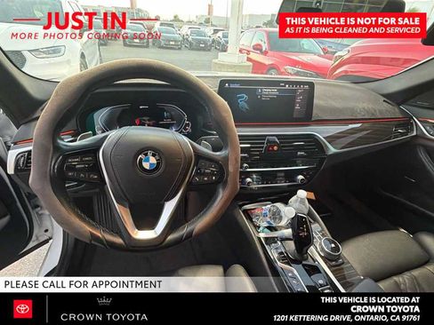Used 2021 BMW 530e w/ Parking Assistance Package RWD image 8
