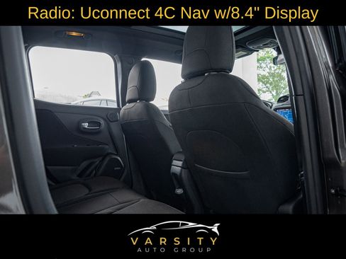 Used 2021 Jeep Renegade Latitude w/ Sun & Sound Group image 15