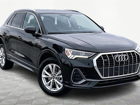Used 2025 Audi Q3 2.0T Premium w/ Convenience Package image 11