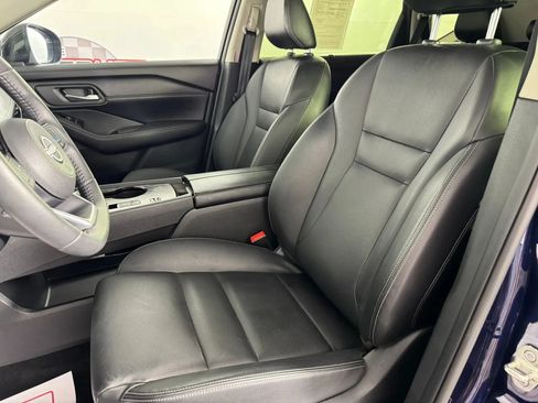 Used 2024 Nissan Rogue SL w/ SL Premium Package FWD image 37