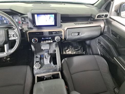 Used 2024 Toyota Tacoma SR5 image 17