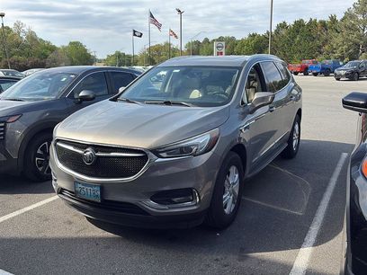 Used 2018 Buick Enclave Essence w/ LPO, Luxury Package