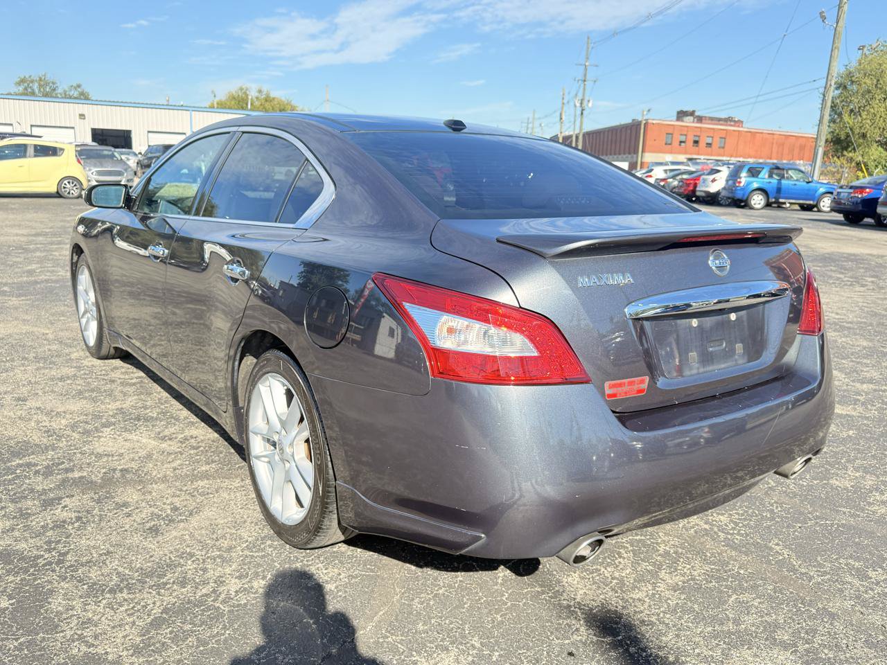 Used 2011 Nissan Maxima 3.5 SV w/ Premium Pkg FWD image 3