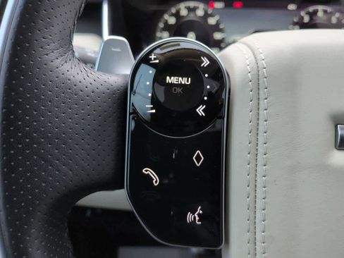 Certified 2022 Land Rover Range Rover Sport HSE Silver Edition image 25