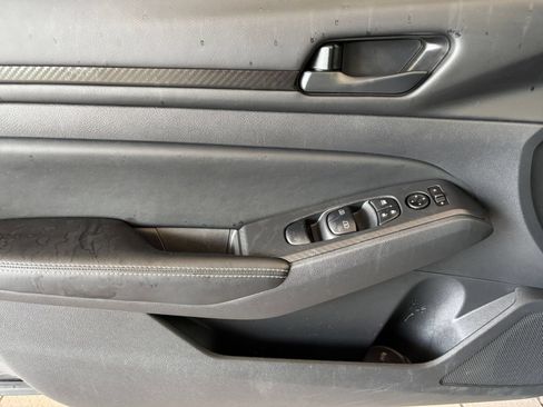 Used 2026 Nissan Altima 2.5 SV FWD image 18