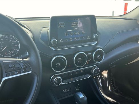Used 2023 Nissan Sentra SV FWD image 7