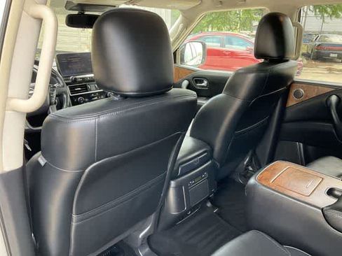 Used 2023 Nissan Armada SL w/ Captain's Chairs Package RWD image 15