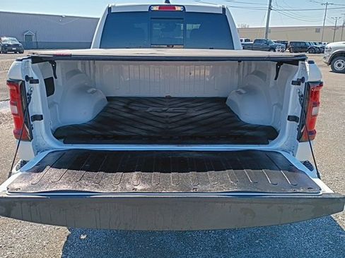 Used 2026 RAM 1500 Big Horn AWD/4WD image 7