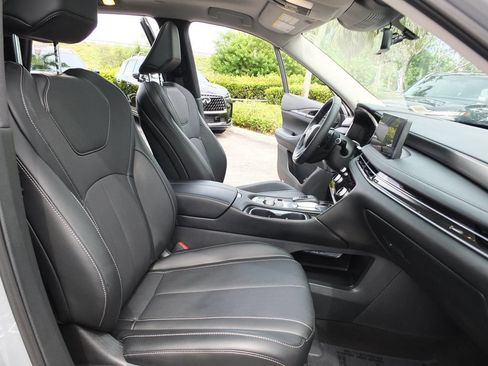 Used 2026 INFINITI QX60 Luxe w/ Cargo Package FWD image 24