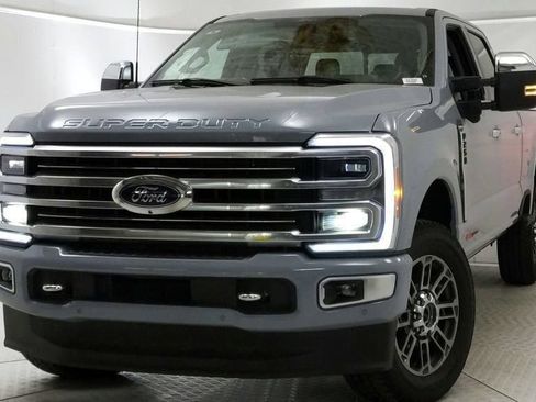 Certified 2024 Ford F250 Limited AWD/4WD image 7