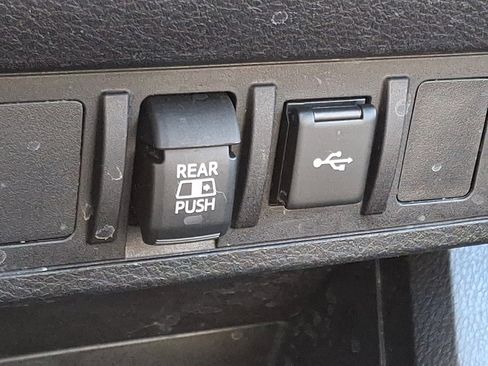 Used 2022 Toyota Tacoma image 23