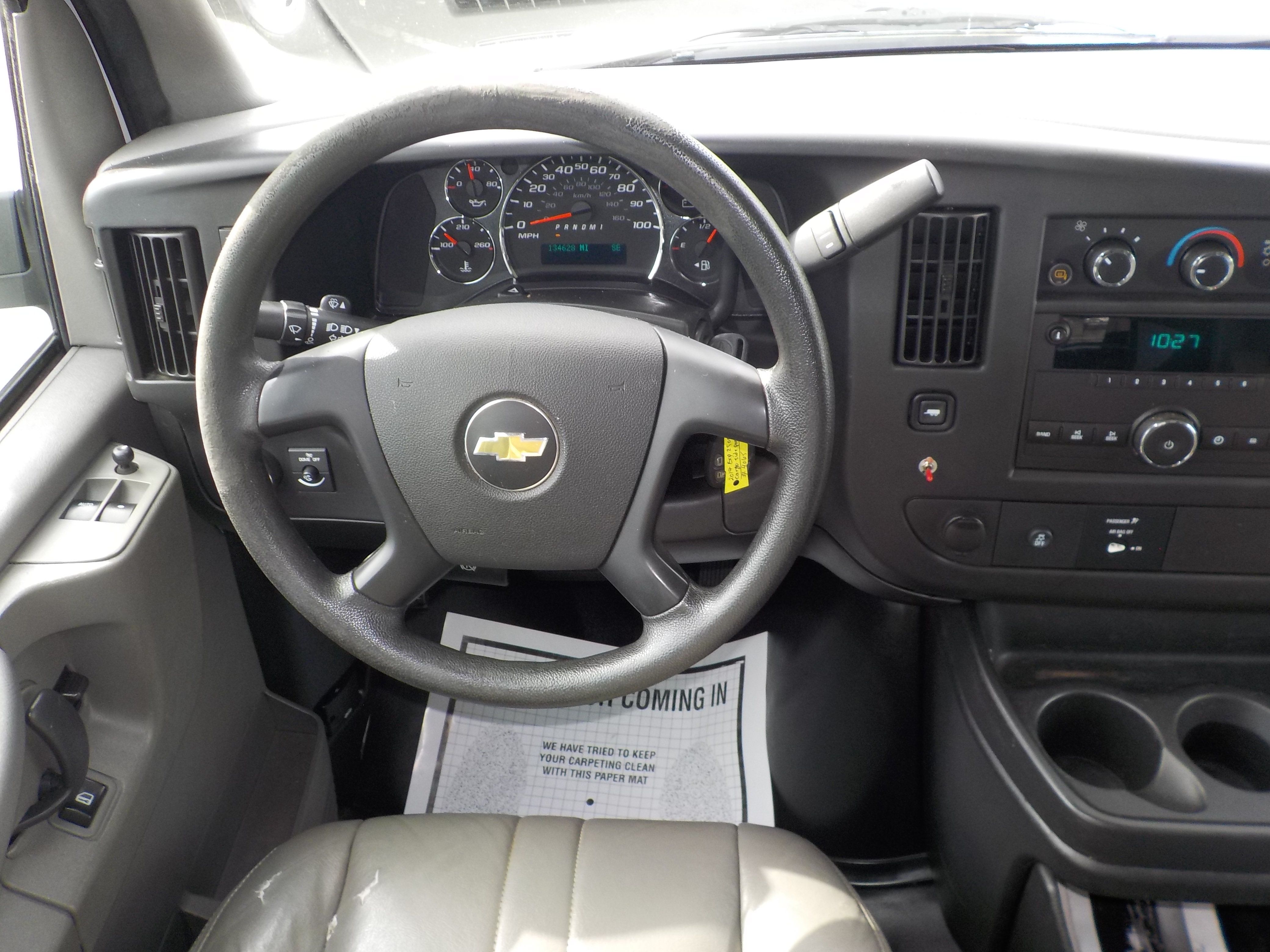 Used 2014 Chevrolet Express 2500 w/ Express Access Plus Package RWD image 19