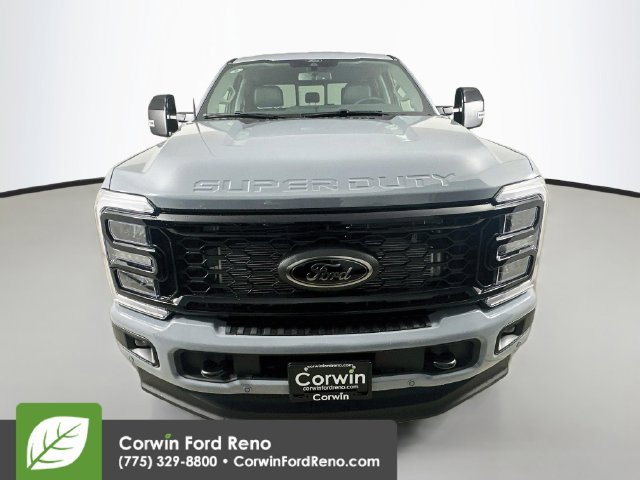 New 2026 Ford F350 Lariat w/ Black Appearance Package AWD/4WD image 2