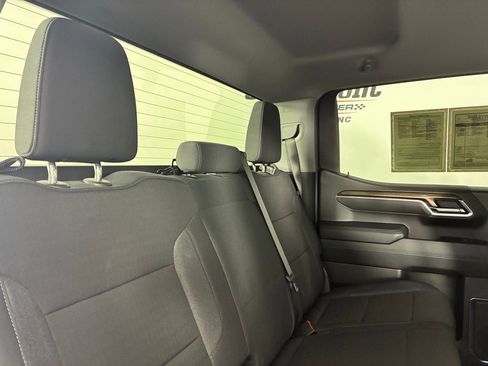 Used 2025 Chevrolet Silverado 1500 LT AWD/4WD image 24