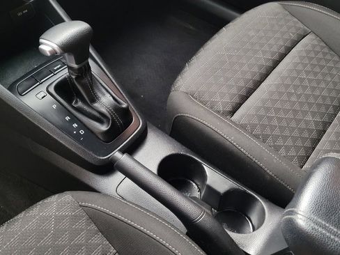 Used 2023 Kia Rio S FWD image 22