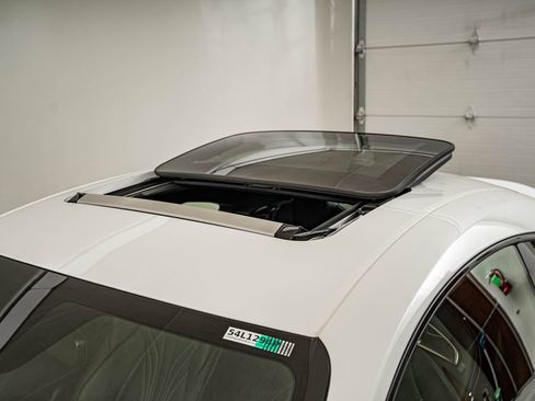 Certified 2022 Lexus RC F w/ Premium Package RWD image 22