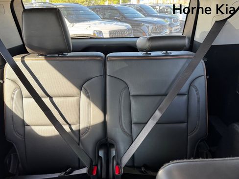 Used 2021 GMC Acadia AT4 w/ Technology Package image 13