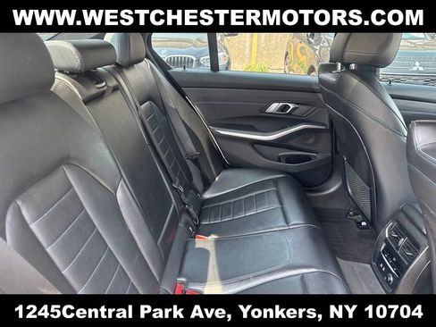 Used 2019 BMW 330i xDrive Sedan w/ M Sport Package AWD/4WD image 19