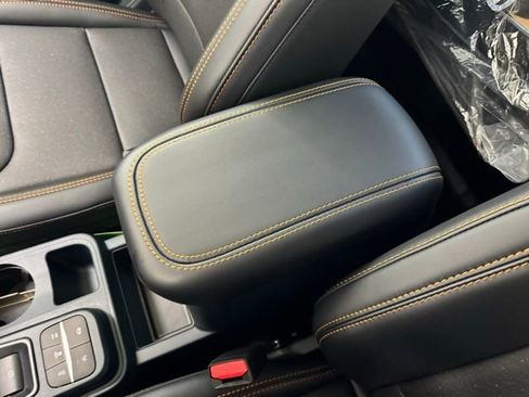 New 2026 Ford Maverick Tremor image 17