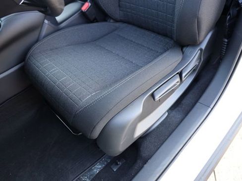 New 2026 Honda HR-V LX image 15