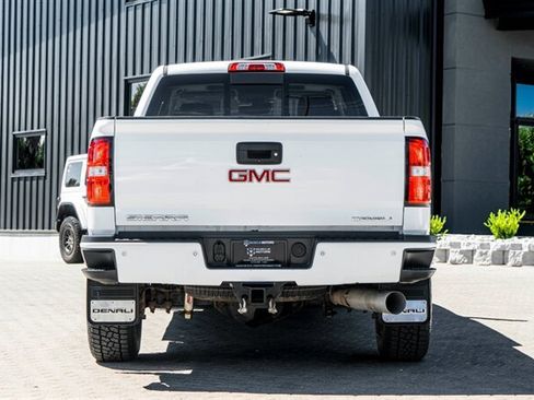 Used 2019 GMC Sierra 3500 Denali AWD/4WD image 6