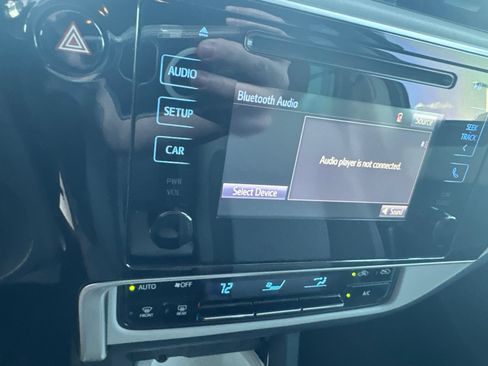 Used 2019 Toyota Corolla LE FWD image 8