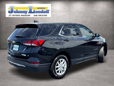 Used 2024 Chevrolet Equinox LT w/ LPO, Floor Liner Package FWD image 2