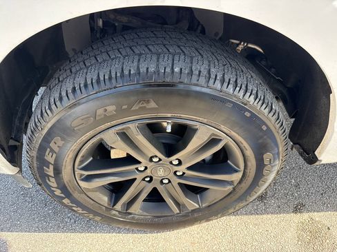 Used 2021 Ford F150 Lariat w/ Equipment Group 502A High image 13