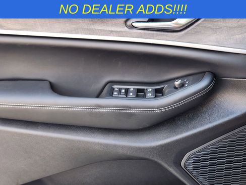 New 2026 Jeep Grand Cherokee Altitude AWD/4WD image 19