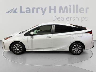 Used 2022 Toyota Prius LE