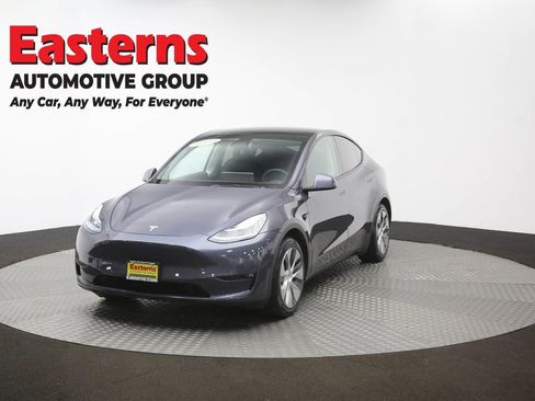 Used 2021 Tesla Model Y Long Range AWD/4WD image 49