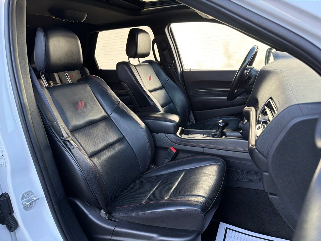 Used 2022 Dodge Durango R/T w/ Blacktop Package AWD/4WD image 13