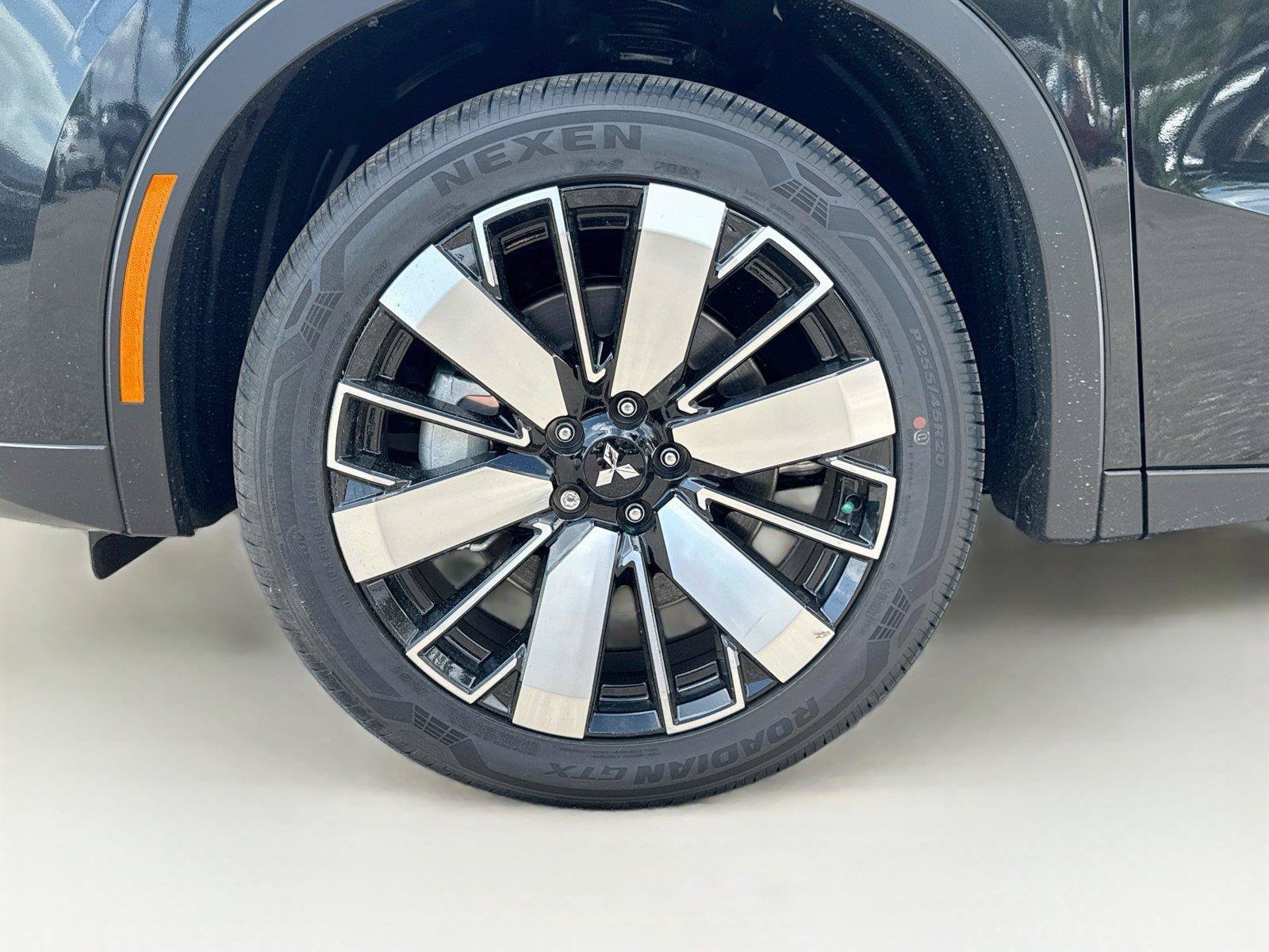 New 2026 Mitsubishi Outlander SE FWD image 33