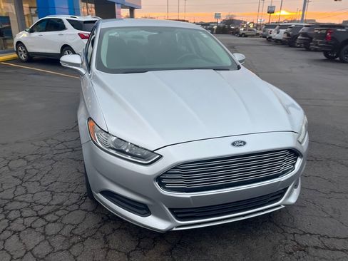 Used 2014 Ford Fusion SE image 8
