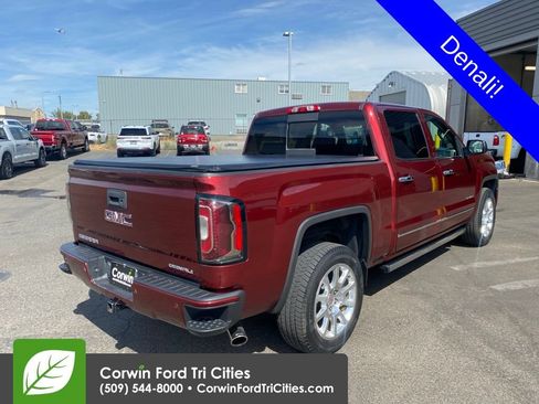 Used 2016 GMC Sierra 1500 Denali w/ Enhanced Driver Alert Package AWD/4WD image 10