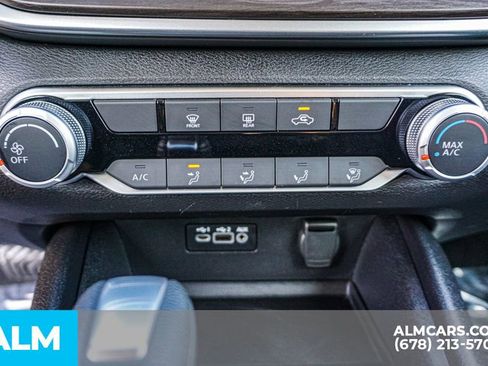 Used 2025 Nissan Altima 2.5 SV image 39