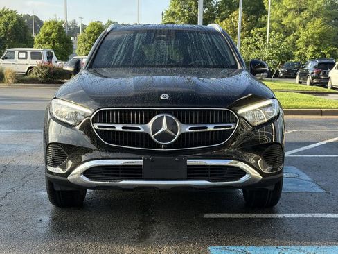 Used 2024 Mercedes-Benz GLC 300 w/ Winter Package image 13