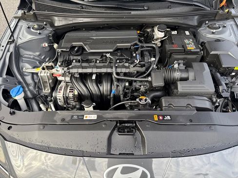 Used 2024 Hyundai Elantra SEL image 22