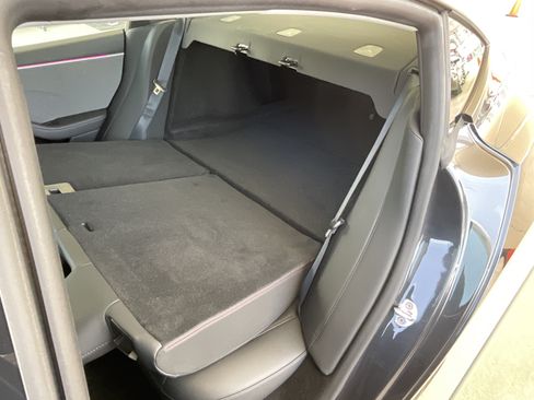 Used 2025 Tesla Model 3 Long Range RWD image 24
