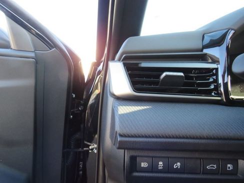 Certified 2026 Toyota Camry SE image 32