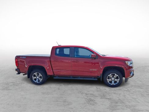 Used 2017 Chevrolet Colorado Z71 AWD/4WD image 6