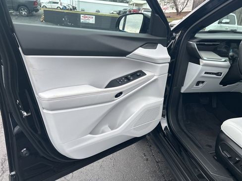 New 2026 Jeep Cherokee Laredo image 8