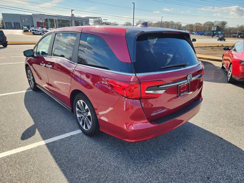 Used 2023 Honda Odyssey EX-L image 7