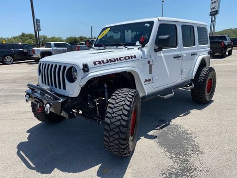 Used 2023 Jeep Wrangler Unlimited Rubicon w/ LED Lighting Group AWD/4WD image 2