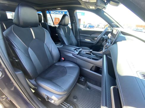 Certified 2024 Toyota Grand Highlander AWD Hybrid image 25