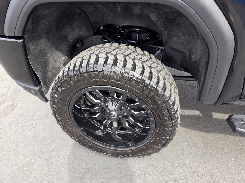 Used 2020 GMC Sierra 2500 Denali w/ Denali Ultimate Package AWD/4WD image 14