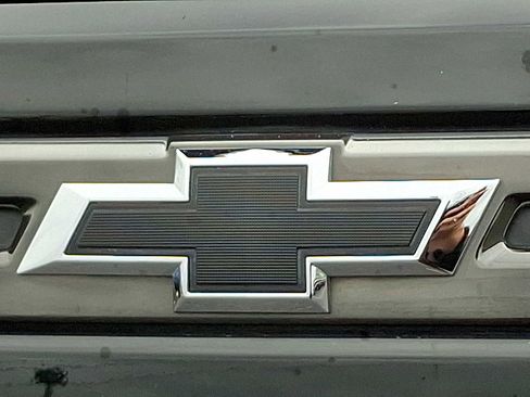 Used 2022 Chevrolet Tahoe Z71 w/ Luxury Package image 31