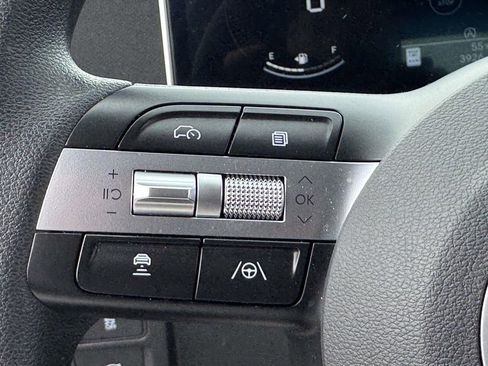 Certified 2025 Hyundai Sonata SE image 16