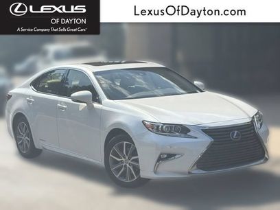 Used 2016 Lexus ES 300h w/ Luxury Package w/Wood Trim